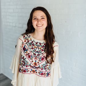 Meet your Posher, Emelina